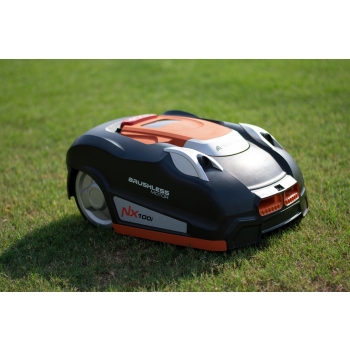 Robot na kosenie NX, plocha do 1 000 m2 , ultrazvuk, wifi, aplikácia, poľský jazyk.